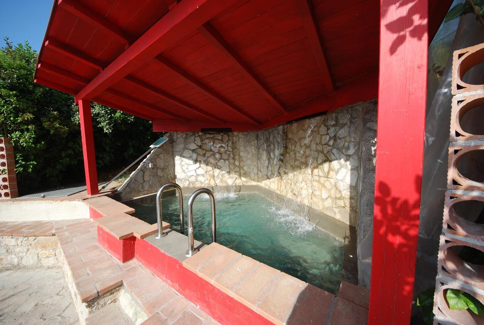 Spoleto By The Pool Guest House Екстериор снимка