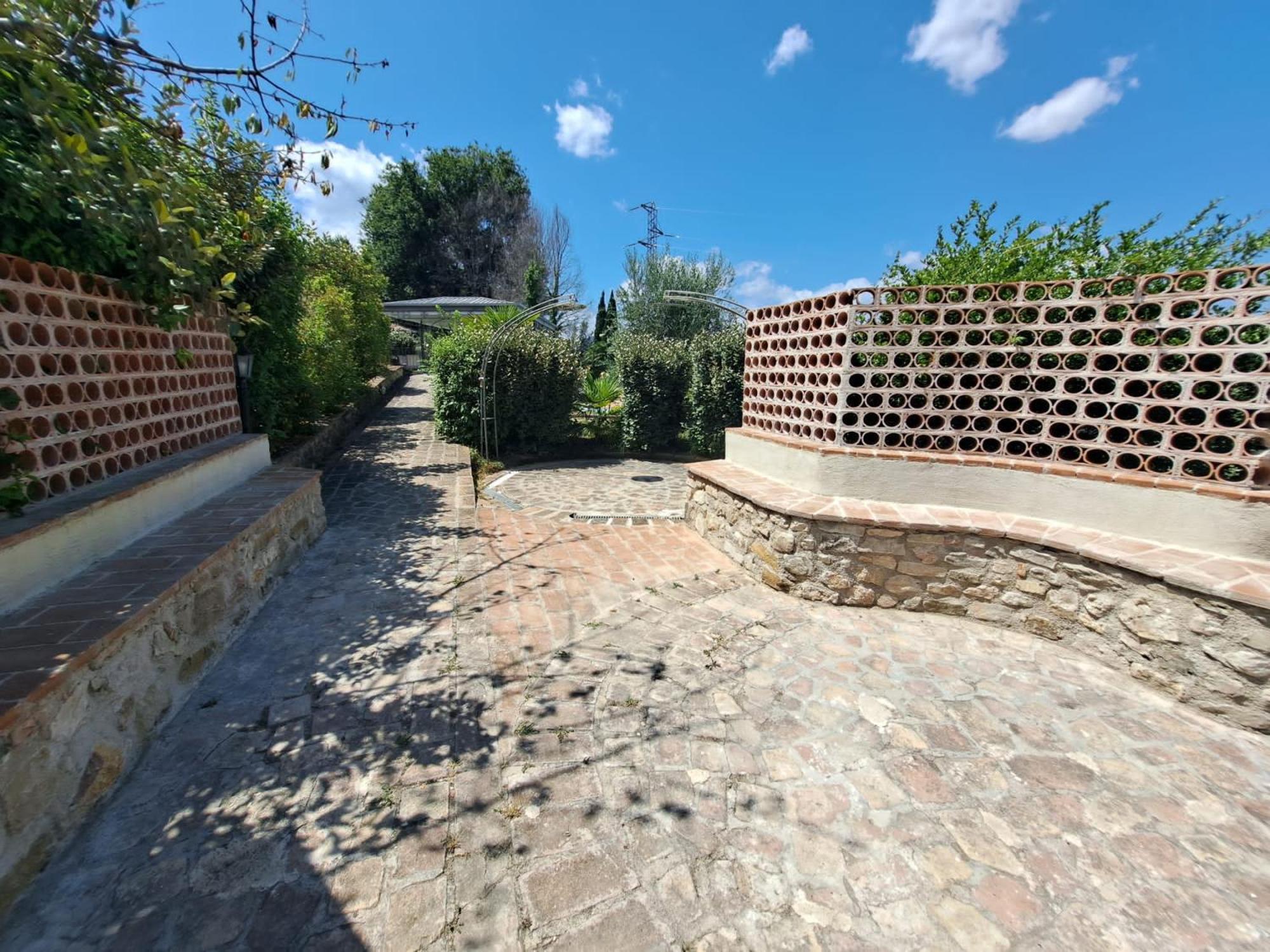 Spoleto By The Pool Guest House Екстериор снимка
