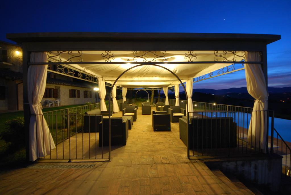 Spoleto By The Pool Guest House Екстериор снимка