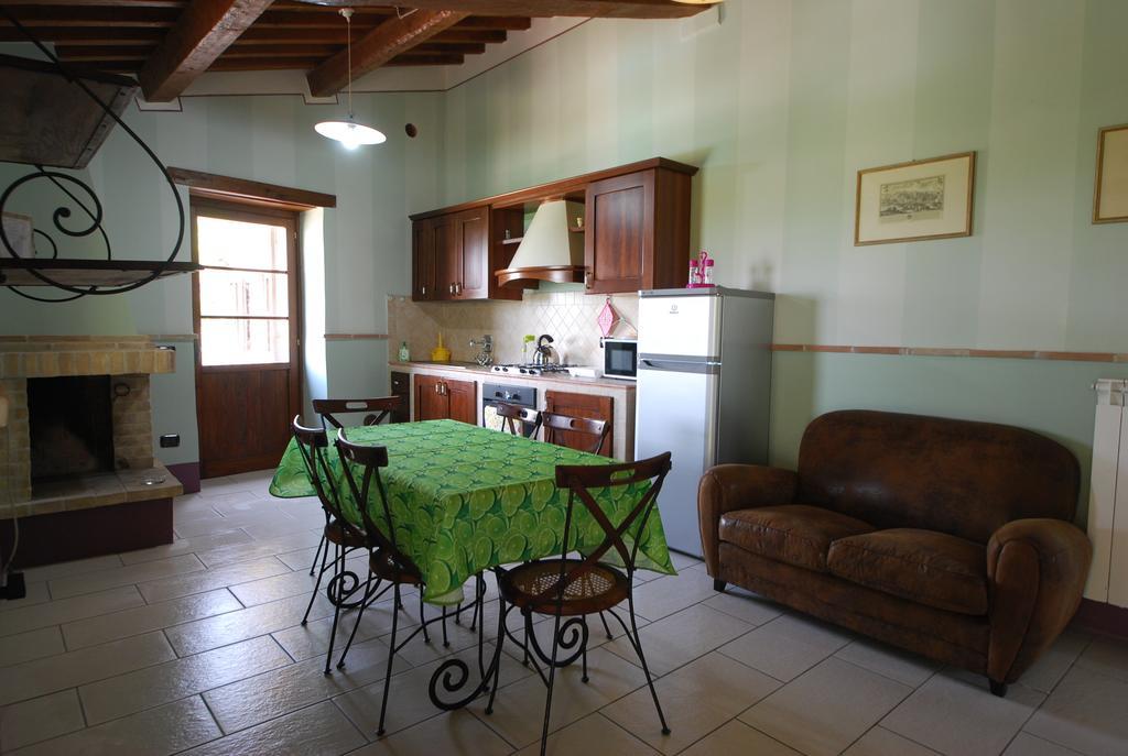 Spoleto By The Pool Guest House Екстериор снимка