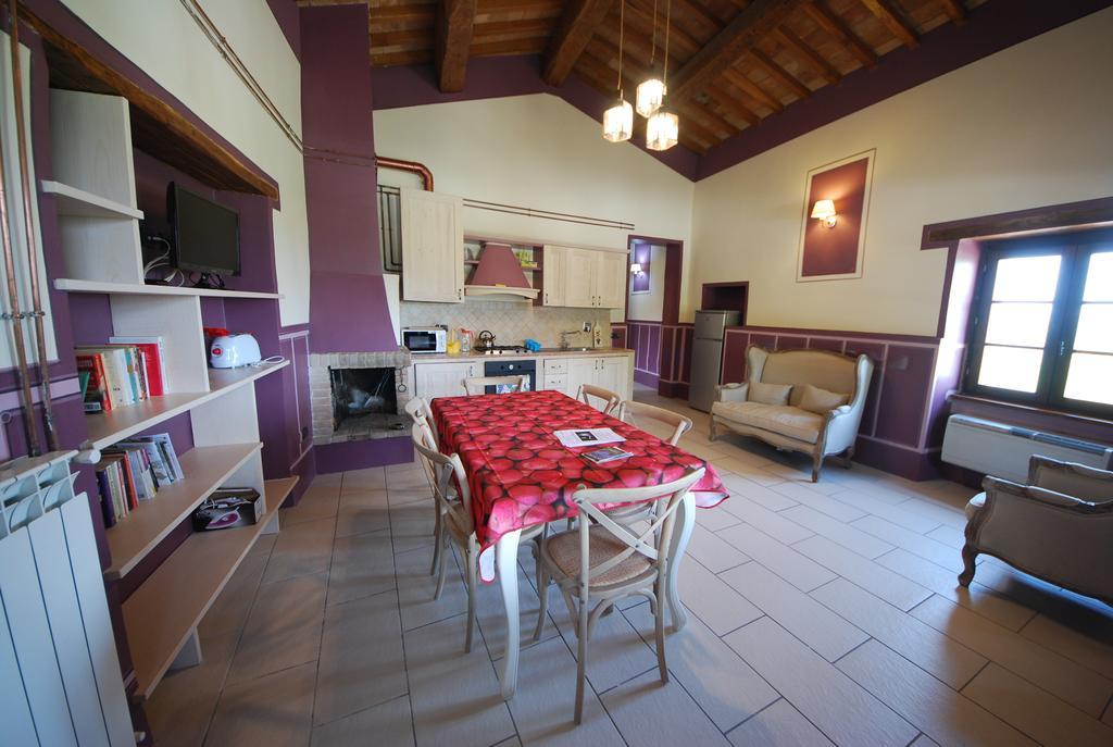 Spoleto By The Pool Guest House Екстериор снимка