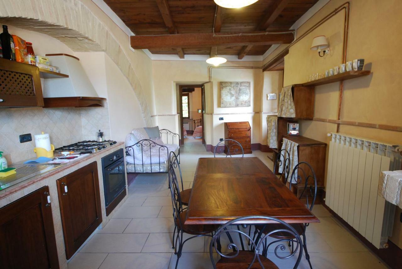 Spoleto By The Pool Guest House Екстериор снимка