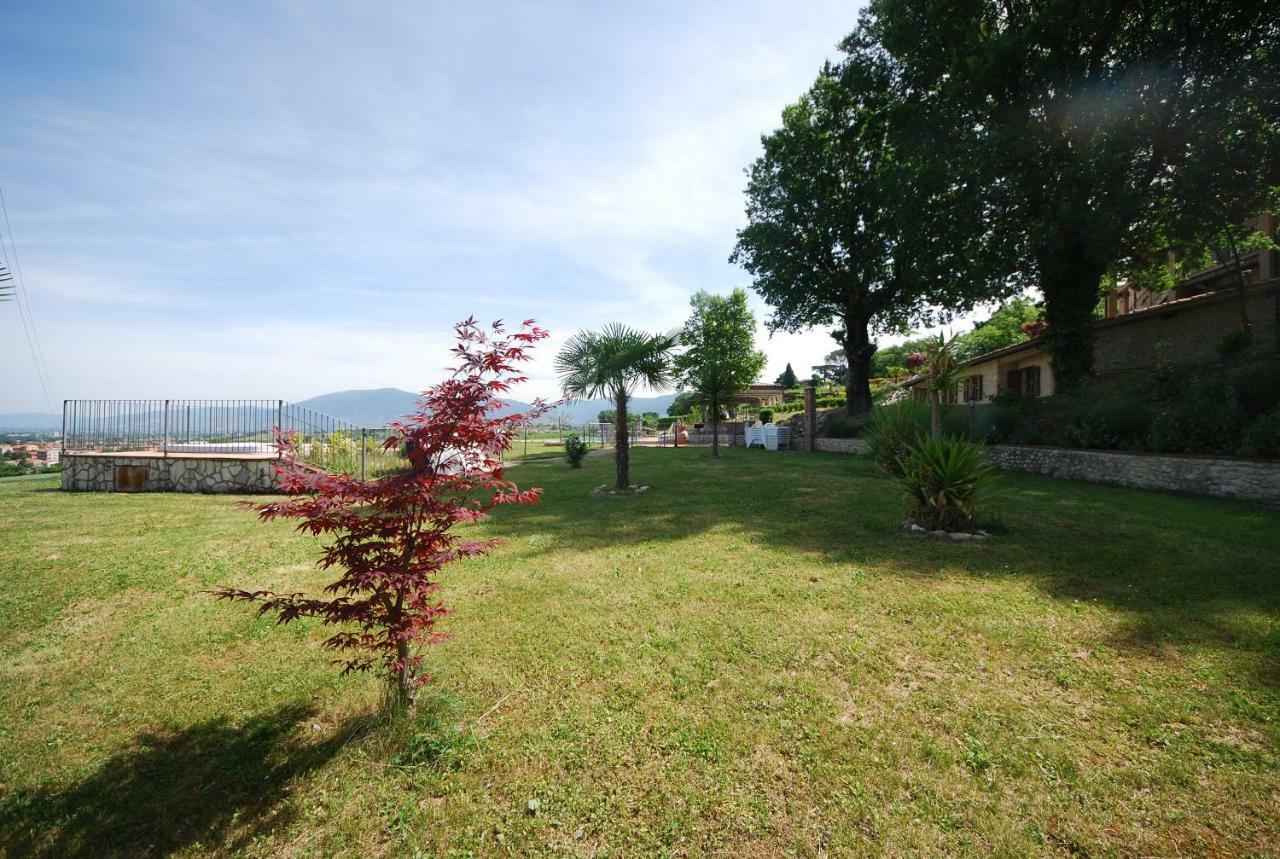 Spoleto By The Pool Guest House Екстериор снимка
